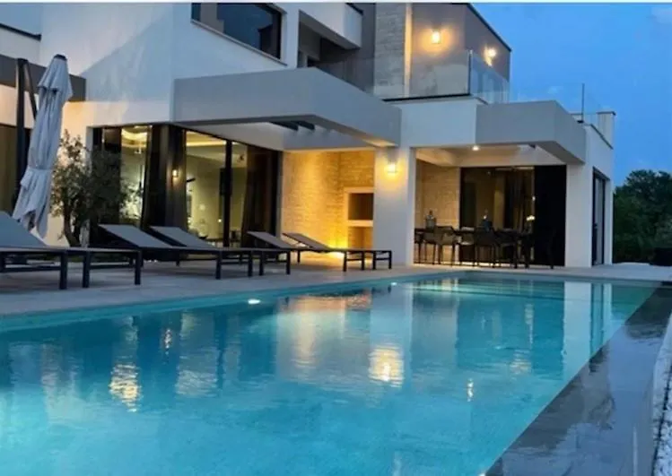 Villa Sunrise Markovac